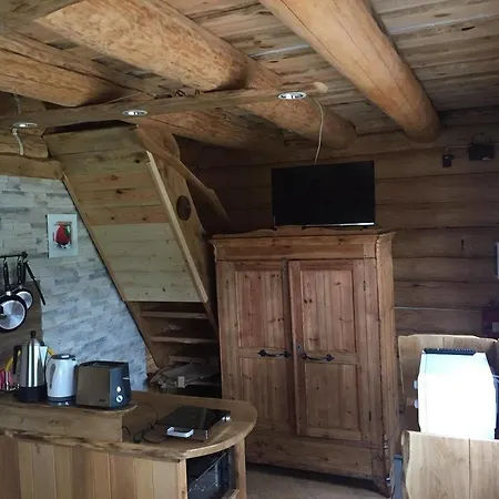 Ala-laugu Hétvégi ház Leisi